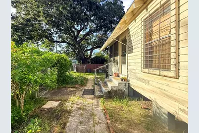 137 Blanco Street, Saint Augustine, FL 32084 - Photo 3