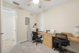 101 S Eola Dr, Orlando, FL 32801 - Photo 15