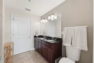 101 S Eola Dr, Orlando, FL 32801 - Photo 17