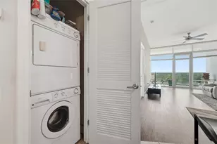 101 S Eola Dr, Orlando, FL 32801 - Photo 19