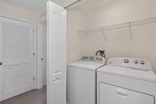 1631 Bitteroot St, Kissimmee, FL 34744 - Photo 27