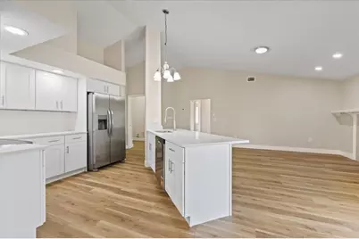 120 Fountain Court, Spring Hill, FL 34606 - Photo 9