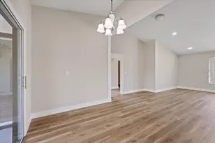 120 Fountain Ct, Spring Hill, FL 34606 - Photo 17
