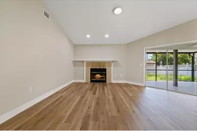 120 Fountain Court, Spring Hill, FL 34606 - Photo 15