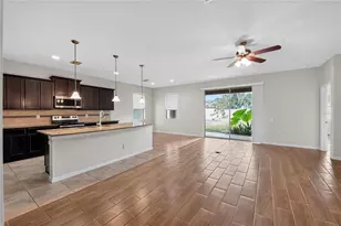 2130 Landside Dr, Valrico, FL 33594 - Photo 11