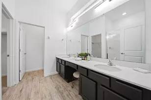 2532 Shanti Dr, Kissimmee, FL 34746 - Photo 15