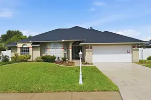 934 Pine Walk Ct NE, Palm Bay, FL 32905 - Photo 1