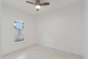 1743 Yale St S, Saint Petersburg, FL 33712 - Photo 17