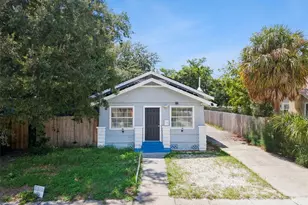 1743 Yale St S, Saint Petersburg, FL 33712 - Photo 1