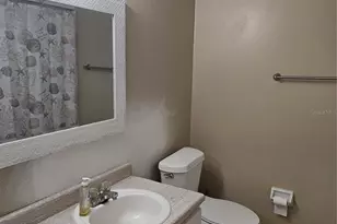 2430 Lemon Tree Ln, Orlando, FL 32839 - Photo 9