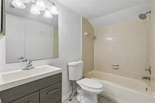 2835 Hunt Club Ln, Orlando, FL 32826 - Photo 17