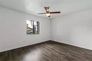 2835 Hunt Club Ln, Orlando, FL 32826 - Photo 15