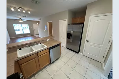 538 Wilton Circle, Sanford, FL 32773 - Photo 7