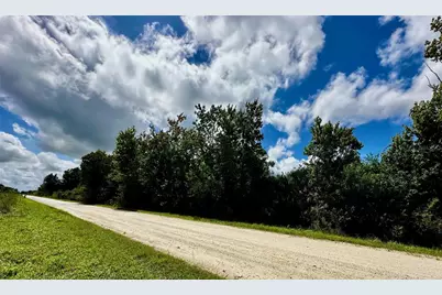 700 Shady Hollow Boulevard W, Naples, FL 34120 - Photo 3