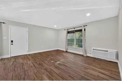 118 W America Street #2, Orlando, FL 32801 - Photo 11