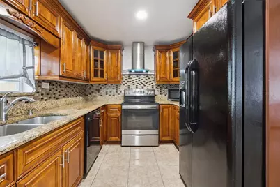 5907 Dahlia Drive, Orlando, FL 32807 - Photo 9
