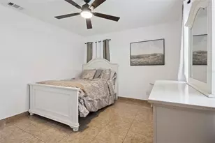 5907 Dahlia Dr, Orlando, FL 32807 - Photo 11
