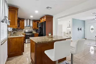 5907 Dahlia Dr, Orlando, FL 32807 - Photo 7