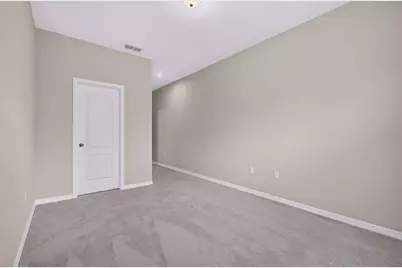 6081 Monterey Cypress Trail, Sanford, FL 32773 - Photo 15