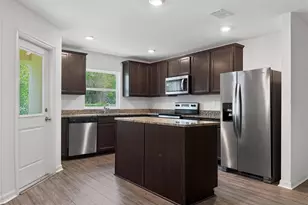 1552 Wynford Cir, Tavares, FL 32778 - Photo 5