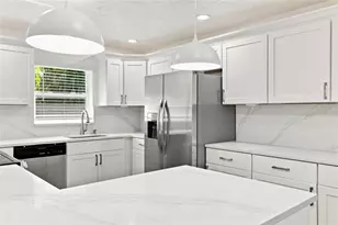2881 Poppy Rd, Venice, FL 34293 - Photo 7