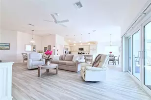 6244 Hannan Loop, The Villages, FL 34762 - Photo 3