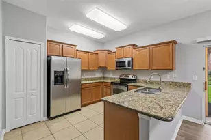 1220 Twin Trees Ln, Sanford, FL 32771 - Photo 5