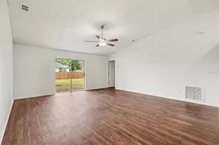 1142 Jaslo St SE, Palm Bay, FL 32909 - Photo 9