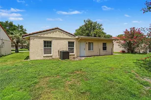 10145 Bluff Ct, Orlando, FL 32821 - Photo 35
