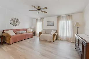 523 Nesbitt Park Ave, Davenport, FL 33897 - Photo 5