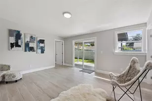 1033 Crystal Bowl Cir, Casselberry, FL 32707 - Photo 5