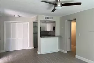 586 Orange Dr, Altamonte Springs, FL 32701 - Photo 9
