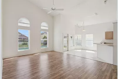 523 Rochester Loop, Davenport, FL 33897 - Photo 7