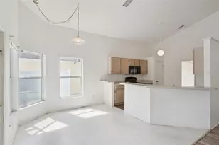 523 Rochester Loop, Davenport, FL 33897 - Photo 13