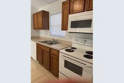 198 Majors Lane, Kissimmee, FL 34743 - Photo 5