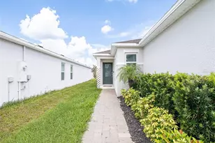 2893 Sanctuary Dr, Clermont, FL 34714 - Photo 3