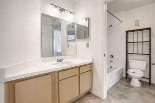 7270 Westpointe Blvd, Orlando, FL 32835 - Photo 19