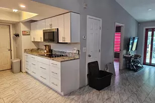711 S Emory Ave, Kissimmee, FL 34741 - Photo 7
