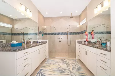 7789 Four Seasons Boulevard, Kissimmee, FL 34747 - Photo 9