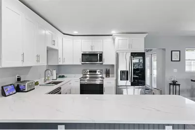 27821 Lois Drive, Tavares, FL 32778 - Photo 9