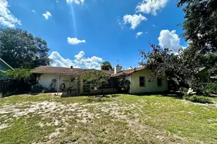 723 Gaston Foster Rd, Orlando, FL 32807 - Photo 13