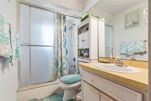5851 Hutton Dr, Orlando, FL 32808 - Photo 17