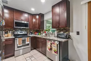 5851 Hutton Dr, Orlando, FL 32808 - Photo 11