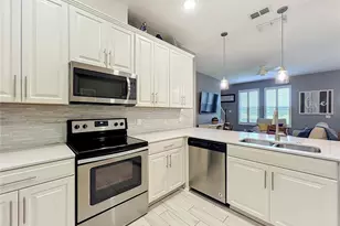 17457 Chateau Pine Way, Clermont, FL 34711 - Photo 15
