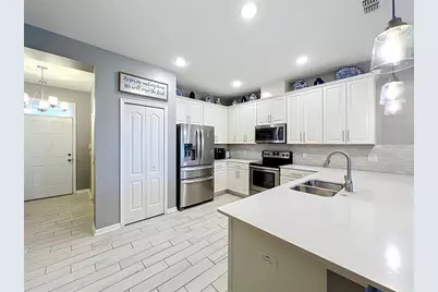 17457 Chateau Pine Way, Clermont, FL 34711 - Photo 11
