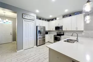 17457 Chateau Pine Way, Clermont, FL 34711 - Photo 11
