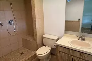 7420 Burnway Dr, Orlando, FL 32819 - Photo 21