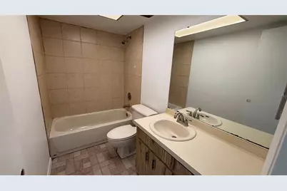 7420 Burnway Drive, Orlando, FL 32819 - Photo 17
