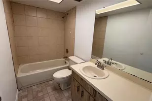 7420 Burnway Dr, Orlando, FL 32819 - Photo 17