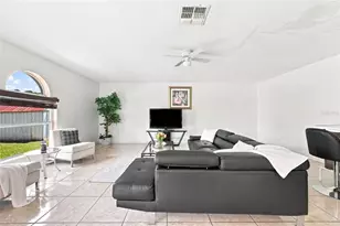 275 Chadworth Dr, Kissimmee, FL 34758 - Photo 17